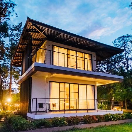 The River Resort Champasak Buitenkant foto