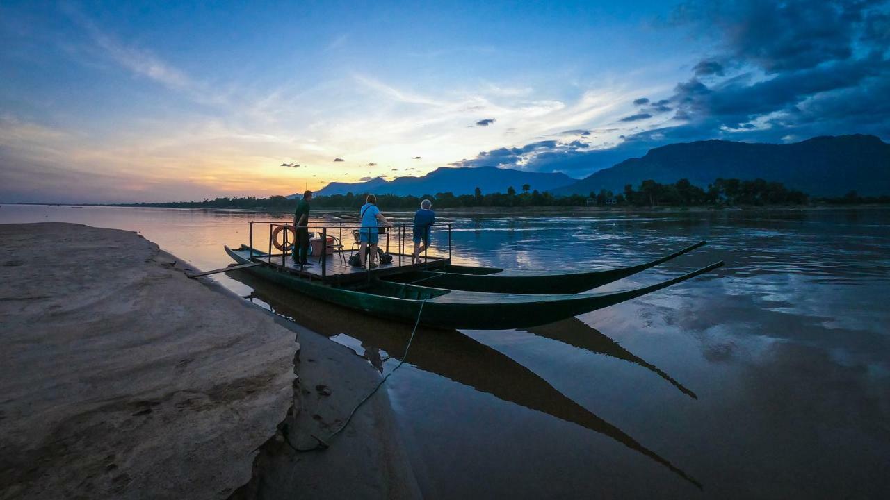 The River Resort Champasak Buitenkant foto