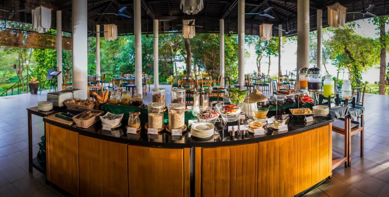 The River Resort Champasak Buitenkant foto
